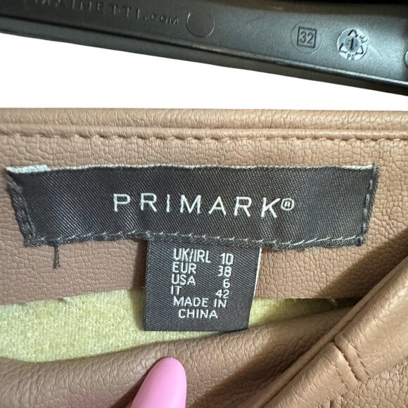 Primark Faux Leather Mini Skirt - Picture 2 of 3